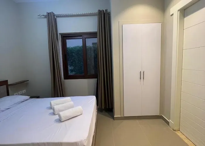 Exclusive In Sabina • 4 Br • Private Pool Villa