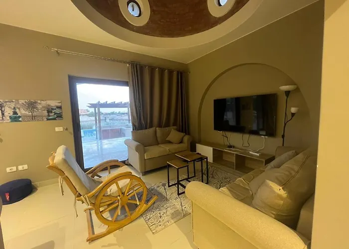 Exclusive In Sabina • 4 Br • Private Pool Villa